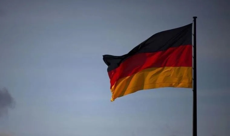 Alman Başkonsolosluğu 'güvenlik endişesiyle' kapandı